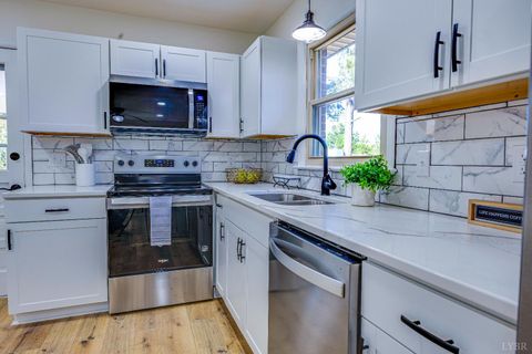 Tiny photo for 285 Morningside Drive, Appomattox, VA 24522 (MLS # 362550)