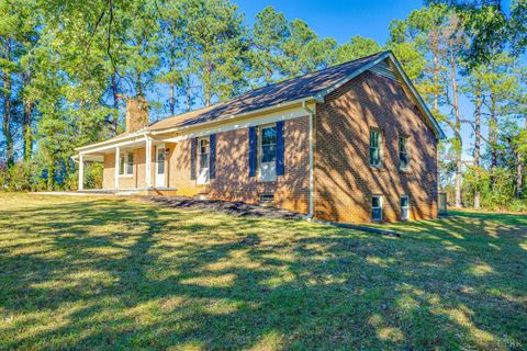 Tiny photo for 285 Morningside Drive, Appomattox, VA 24522 (MLS # 362550)