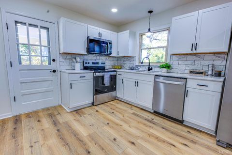 Tiny photo for 285 Morningside Drive, Appomattox, VA 24522 (MLS # 362550)
