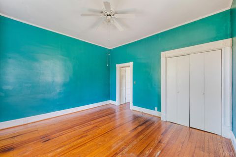 Tiny photo for 113 Garland Avenue, Amherst, VA 24521 (MLS # 365659)