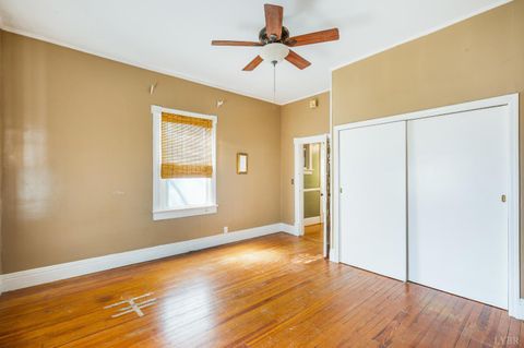 Tiny photo for 113 Garland Avenue, Amherst, VA 24521 (MLS # 365659)