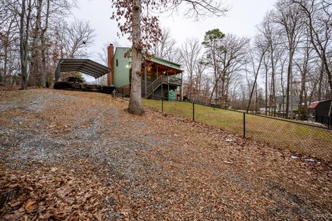 Tiny photo for 424 Cambridge Drive, Lynchburg, VA 24502 (MLS # 363564)