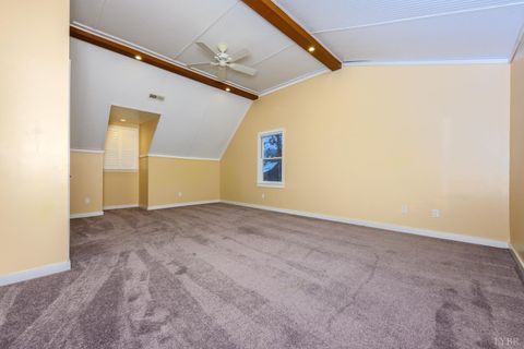 Tiny photo for 424 Cambridge Drive, Lynchburg, VA 24502 (MLS # 363564)