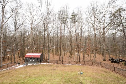 Tiny photo for 424 Cambridge Drive, Lynchburg, VA 24502 (MLS # 363564)