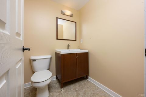Tiny photo for 424 Cambridge Drive, Lynchburg, VA 24502 (MLS # 363564)