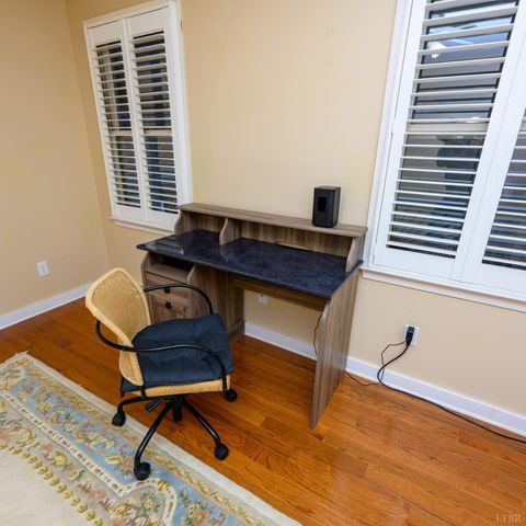 Tiny photo for 424 Cambridge Drive, Lynchburg, VA 24502 (MLS # 363564)