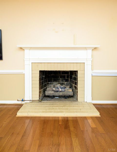 Tiny photo for 424 Cambridge Drive, Lynchburg, VA 24502 (MLS # 363564)