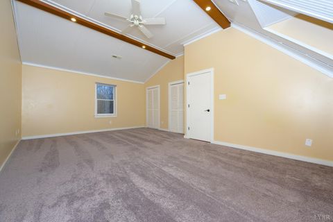 Tiny photo for 424 Cambridge Drive, Lynchburg, VA 24502 (MLS # 363564)