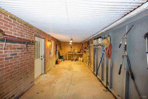 Tiny photo for 424 Cambridge Drive, Lynchburg, VA 24502 (MLS # 363564)