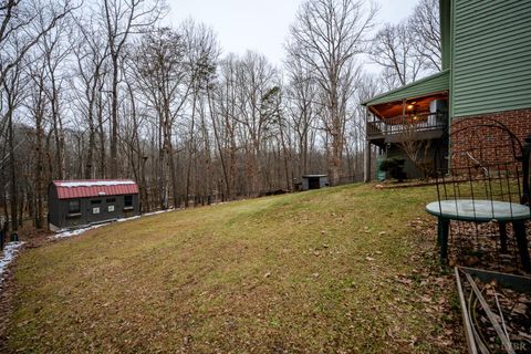 Tiny photo for 424 Cambridge Drive, Lynchburg, VA 24502 (MLS # 363564)