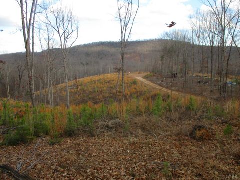 Tiny photo for 991 Kentmoor Farm Rd, Madison Heights, VA 24572 (MLS # 364884)