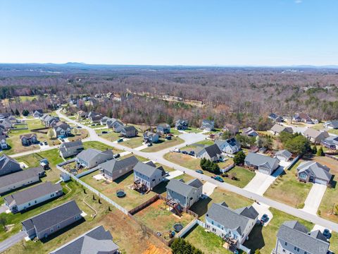 Tiny photo for 303 Benchmark Drive, Evington, VA 24550 (MLS # 365145)
