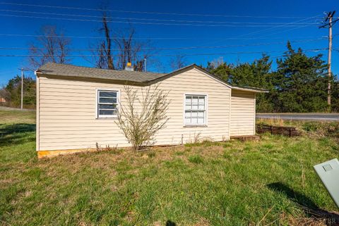 Tiny photo for 1311 English Tavern Road, Lynchburg, VA 24501 (MLS # 365135)