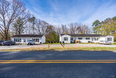 Photo of 801 Henry Street, Gretna, VA 24557 (MLS # 365326)