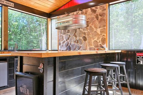 Tiny photo for 1568 Bent Creek Road Rd, Concord, VA 24538 (MLS # 364299)