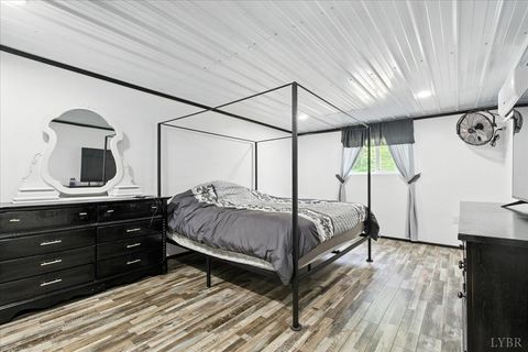 Tiny photo for 1568 Bent Creek Road Rd, Concord, VA 24538 (MLS # 364299)