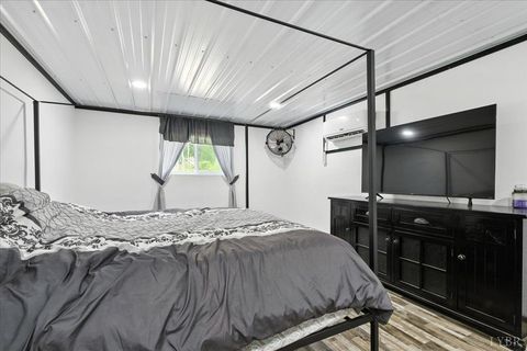 Tiny photo for 1568 Bent Creek Road Rd, Concord, VA 24538 (MLS # 364299)