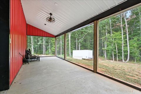 Tiny photo for 1568 Bent Creek Road Rd, Concord, VA 24538 (MLS # 364299)