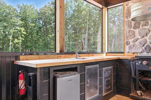 Tiny photo for 1568 Bent Creek Road Rd, Concord, VA 24538 (MLS # 364299)