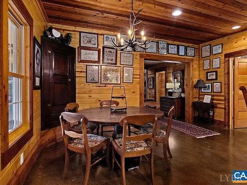Tiny photo for 325 Old Roseland Road, Roseland, VA 22967 (MLS # 366592)