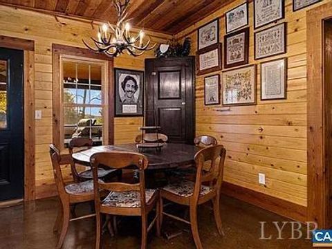 Tiny photo for 325 Old Roseland Road, Roseland, VA 22967 (MLS # 366592)
