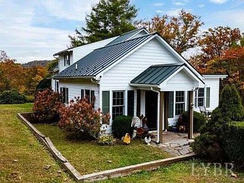 Tiny photo for 325 Old Roseland Road, Roseland, VA 22967 (MLS # 366592)