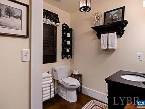 Tiny photo for 325 Old Roseland Road, Roseland, VA 22967 (MLS # 366592)