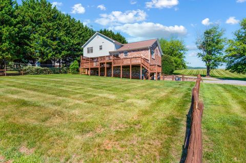 Tiny photo for 115 Meadowridge Drive, Lynchburg, VA 24503 (MLS # 366775)