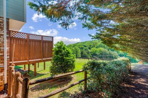 Tiny photo for 115 Meadowridge Drive, Lynchburg, VA 24503 (MLS # 366775)