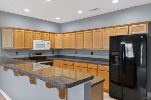 Tiny photo for 101 Duncraig Drive #204, Lynchburg, VA 24502 (MLS # 366662)