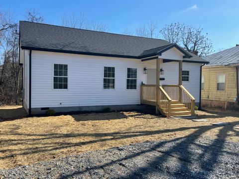Tiny photo for 511 Otey, Bedford, VA 24523 (MLS # 364565)