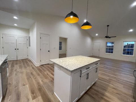 Tiny photo for 511 Otey, Bedford, VA 24523 (MLS # 364565)