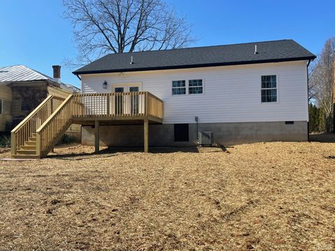 Tiny photo for 511 Otey, Bedford, VA 24523 (MLS # 364565)