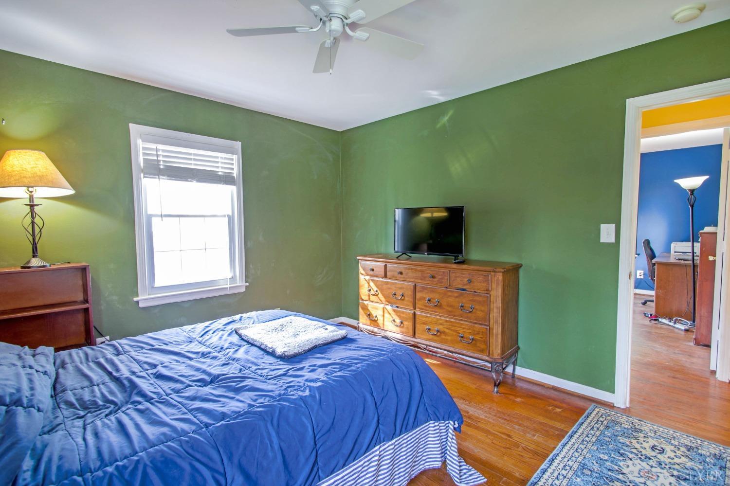 2004 Burnt Bridge Road, Lynchburg, Virginia image 42