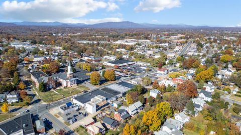 Tiny photo for 3014 Memorial Avenue, Lynchburg, VA 24501 (MLS # 363038)