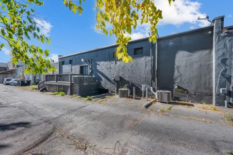 Tiny photo for 3014 Memorial Avenue, Lynchburg, VA 24501 (MLS # 363038)