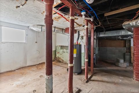 Tiny photo for 223 wadsworth Street, Lynchburg, VA 24501 (MLS # 364549)