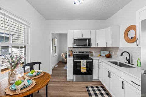 Tiny photo for 223 wadsworth Street, Lynchburg, VA 24501 (MLS # 364549)