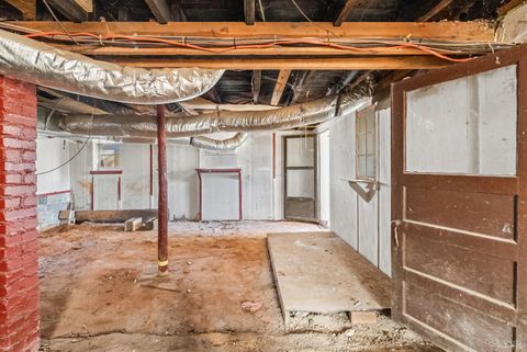 Tiny photo for 223 wadsworth Street, Lynchburg, VA 24501 (MLS # 364549)