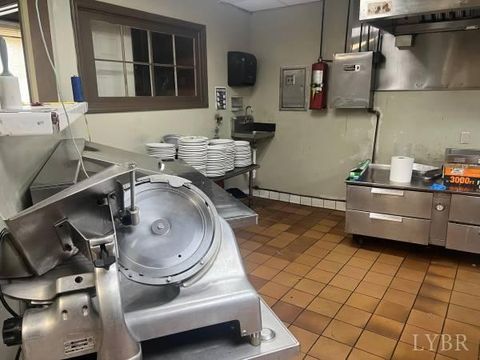 Tiny photo for 124 S Bridge Street, Bedford, VA 24523 (MLS # 365086)