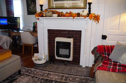 Tiny photo for 10188 Stage Coach Road, Gretna, VA 24557 (MLS # 362987)