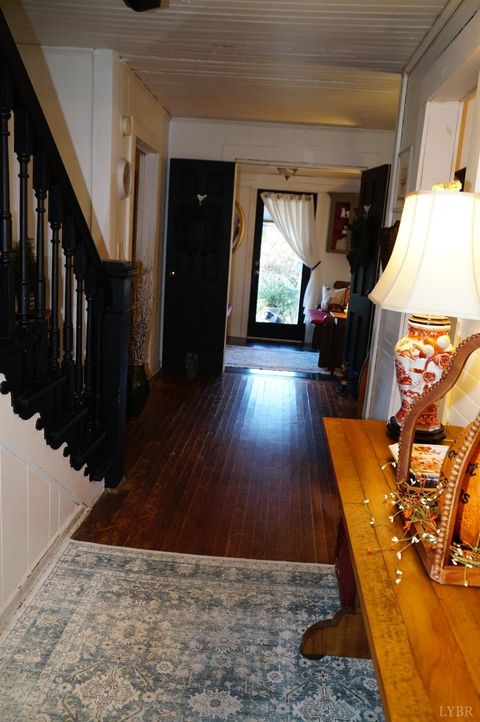 Tiny photo for 10188 Stage Coach Road, Gretna, VA 24557 (MLS # 362987)