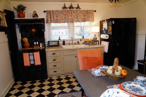 Tiny photo for 10188 Stage Coach Road, Gretna, VA 24557 (MLS # 362987)