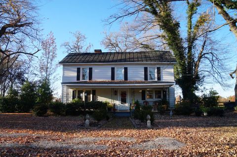 Tiny photo for 10188 Stage Coach Road, Gretna, VA 24557 (MLS # 362987)