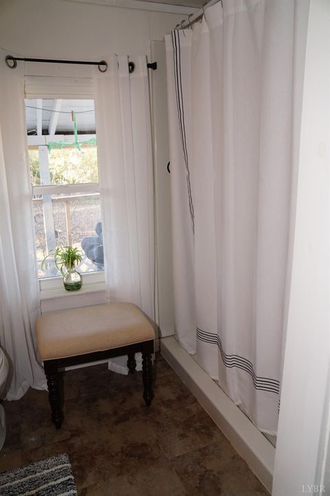 Tiny photo for 10188 Stage Coach Road, Gretna, VA 24557 (MLS # 362987)