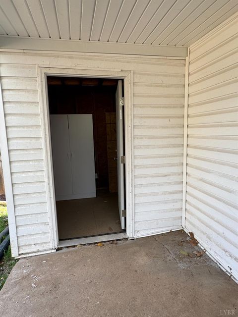 Tiny photo for 84 Polk Street, Lynchburg, VA 24504 (MLS # 362875)