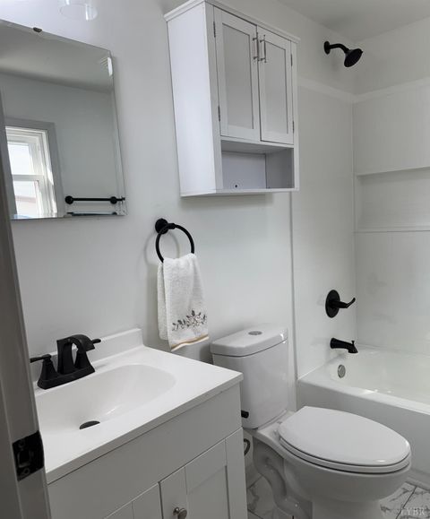 Tiny photo for 84 Polk Street, Lynchburg, VA 24504 (MLS # 362875)