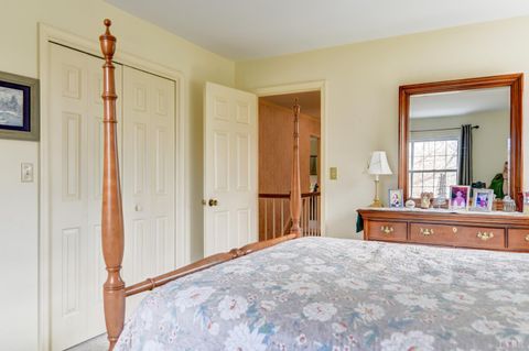 Tiny photo for 1304 Gills Road, Bedford, VA 24523 (MLS # 364976)