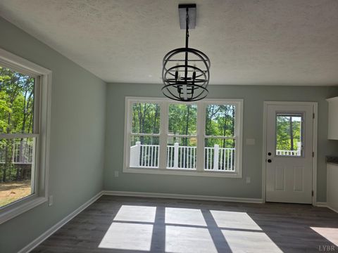 Tiny photo for 371 Pettigrew Drive, Concord, VA 24538 (MLS # 366203)