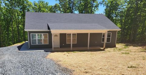Photo of 371 Pettigrew Drive, Concord, VA 24538 (MLS # 366203)